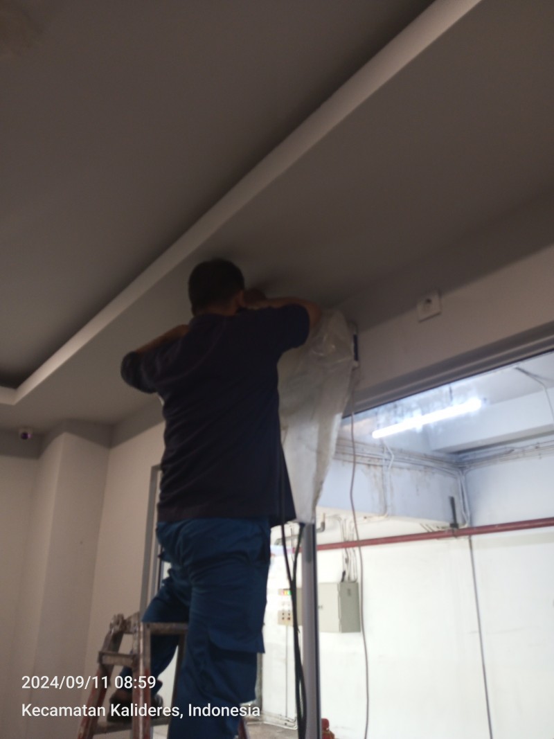 Cleaning Indoor Unit - AirConPro Jasa Service AC