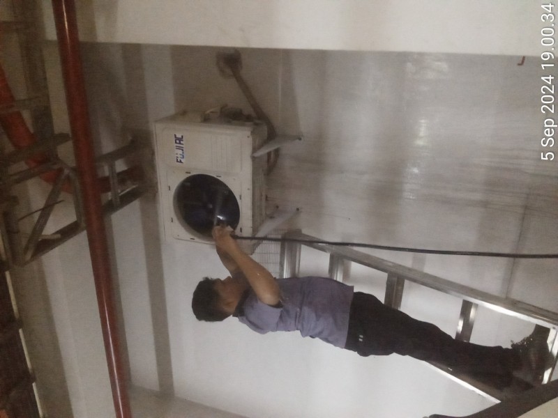 Cleaning Outdoor Unit - AirConPro Jasa Service AC